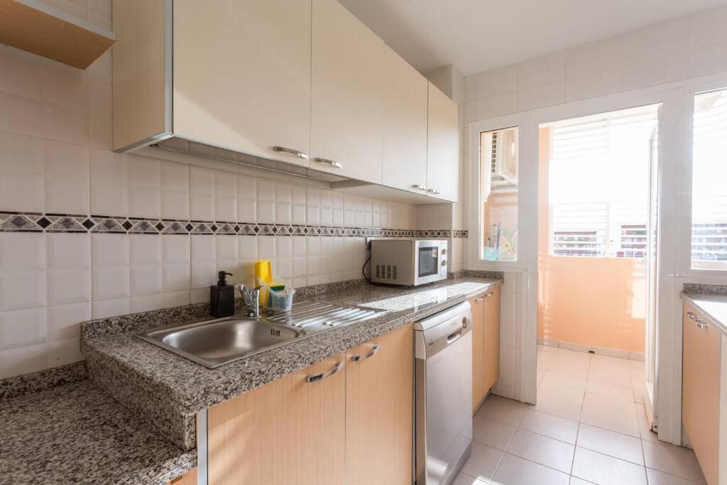 Prachtig Luxe Appartement Met Zeezicht 圣米格尔德阿沃纳 外观 照片