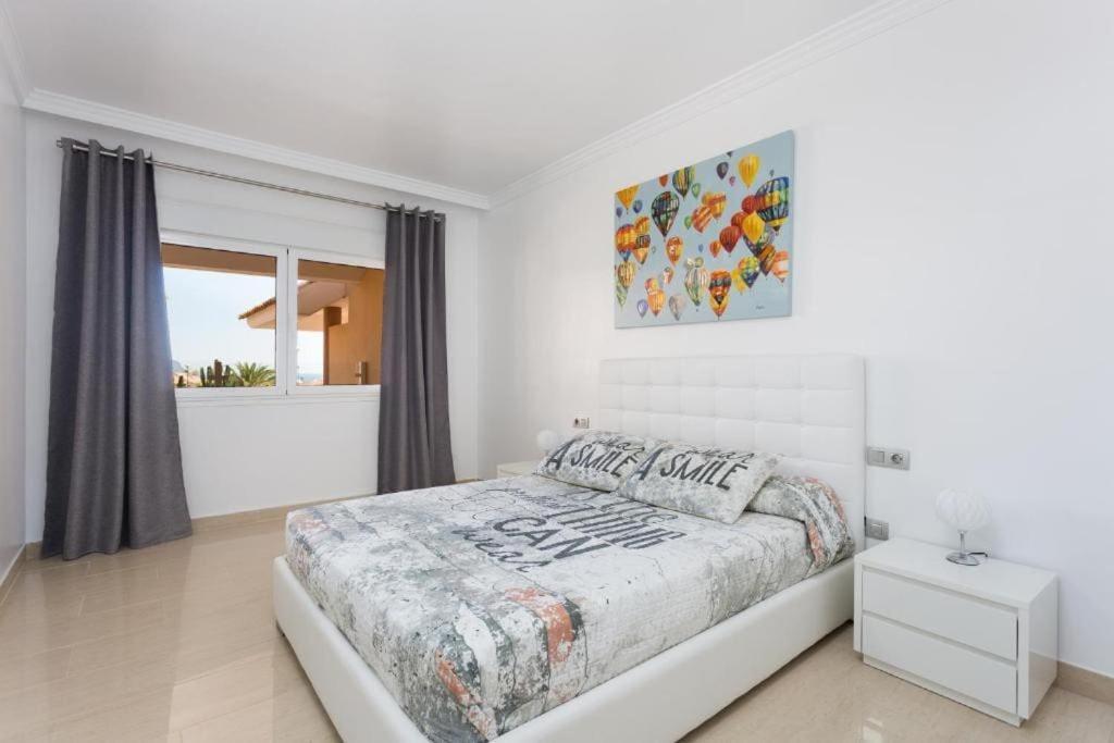 Prachtig Luxe Appartement Met Zeezicht 圣米格尔德阿沃纳 外观 照片